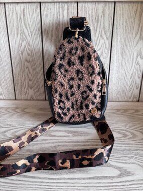 Simply Southern Leopard print Crossbody sling bag